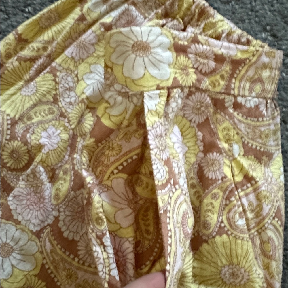 Cotton On Body Floral Paisley Pants - Picture 6 of 7